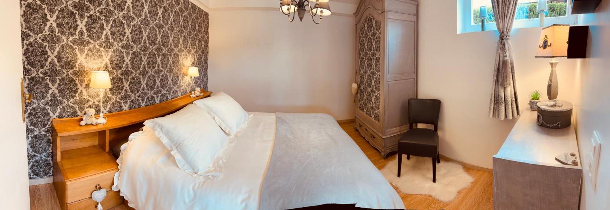 Au Refuge Du Speleo Bed & Breakfast Hotton Exterior foto